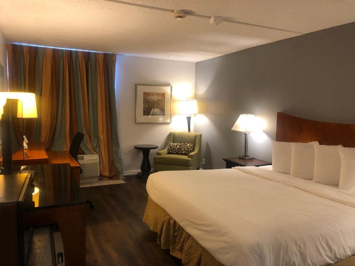 The Grand Hotel Spindletop Beaumont Esterno foto